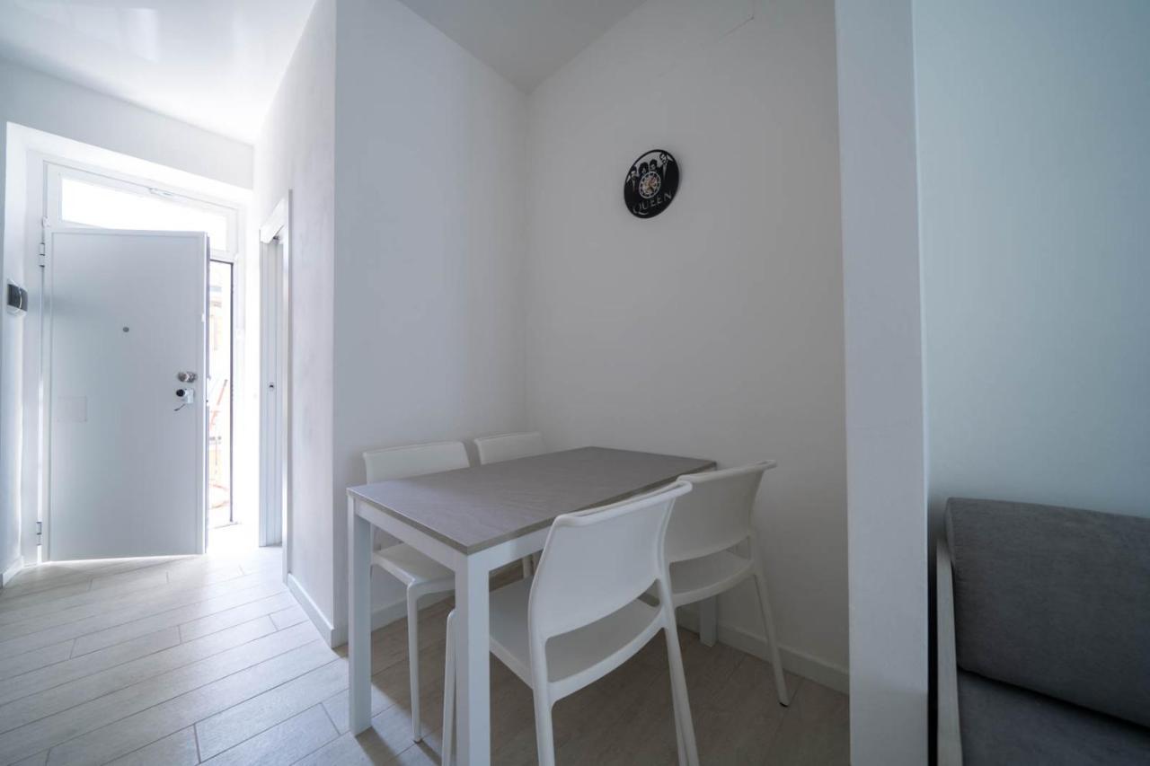Beat House&Apartments อากราเต บริอันซา ภายนอก รูปภาพ